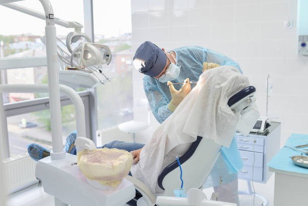 Best Weekend Emergency Dental Services in Desert Aire, WA
